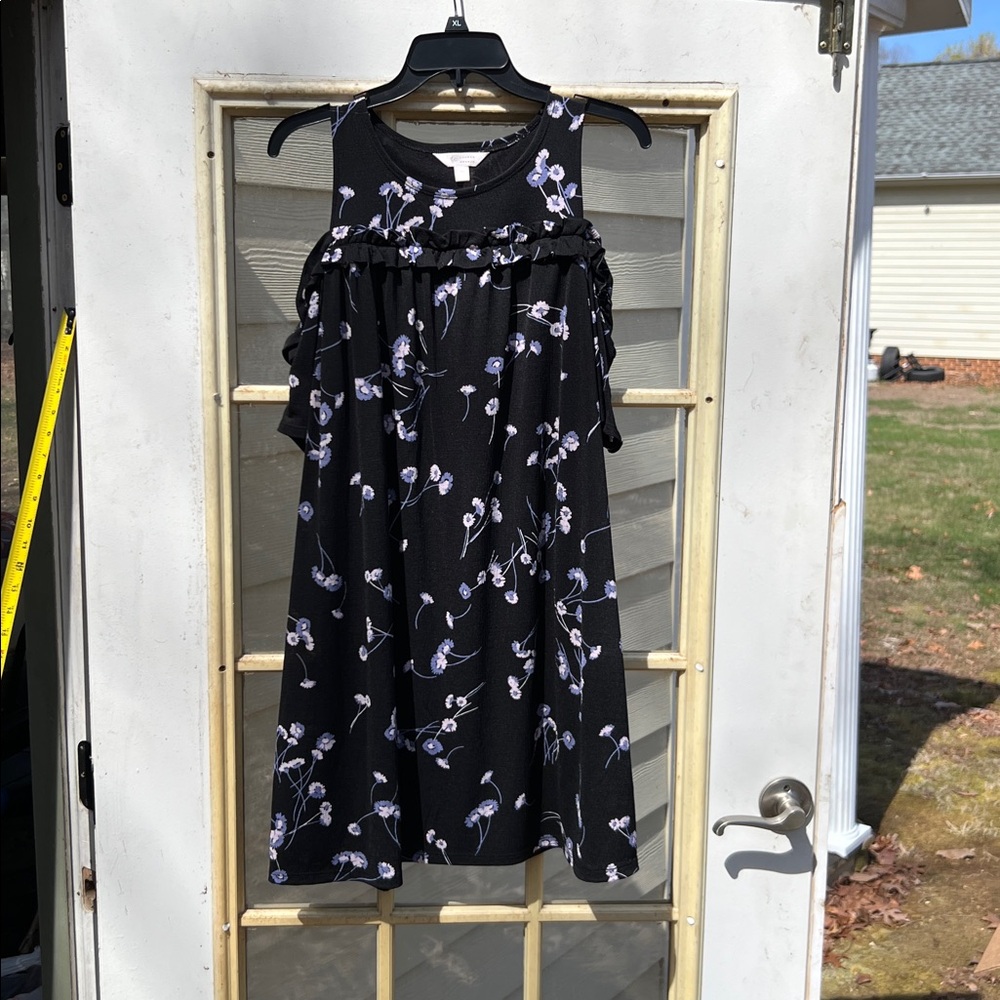 Women's Size Medium "LC Lauren" Conrad Black & Lavender Floral Dress lightweight